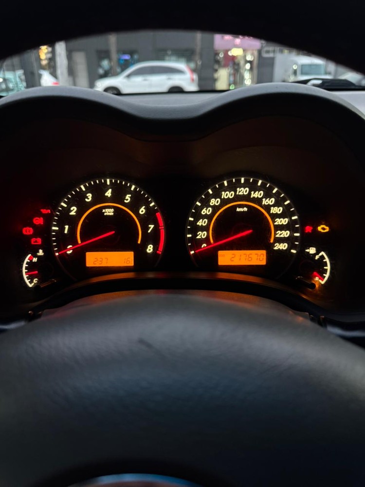 Toyota Corolla XEi — foto 15